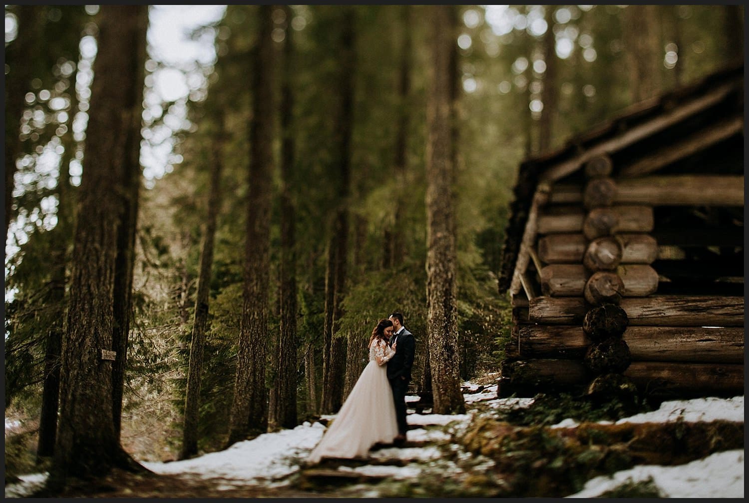 beautiful intimate forest McKenzie River wedding